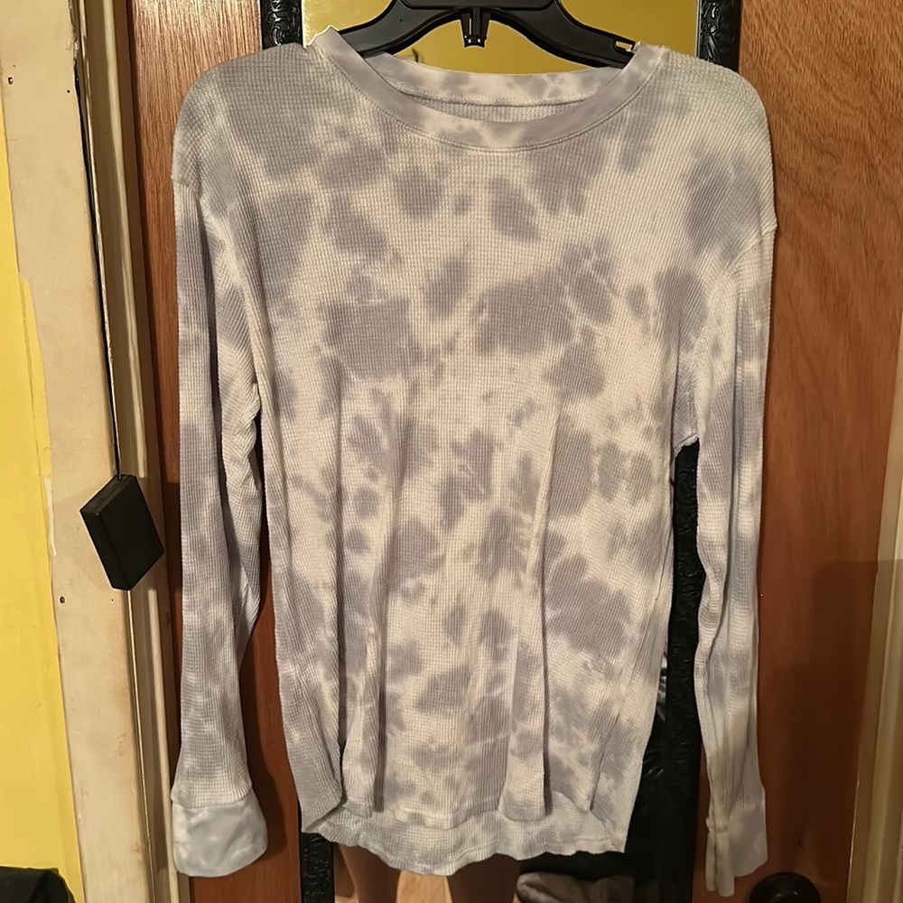 Women’s Long Sleeve Top